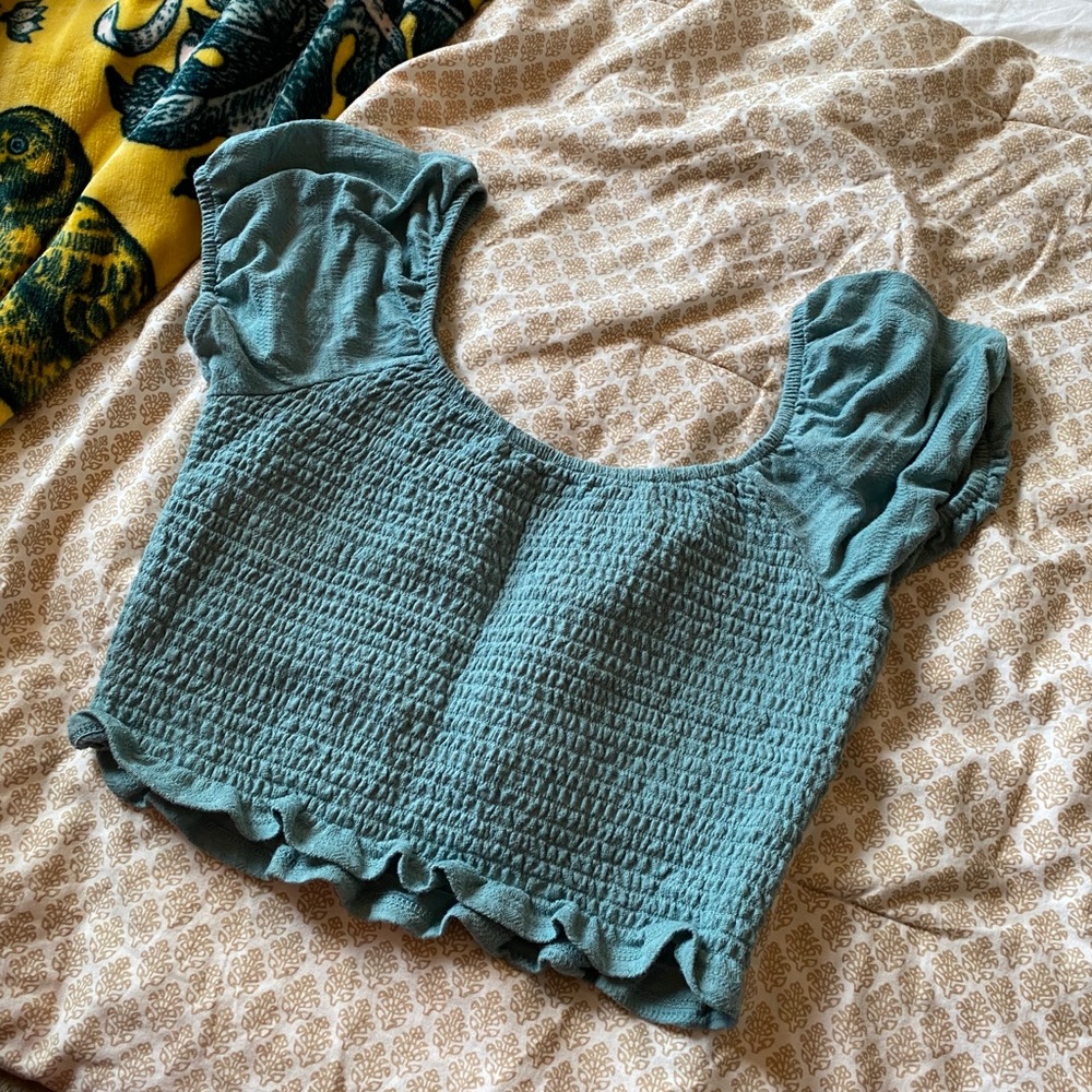 Blue Puff Sleeve Crop!